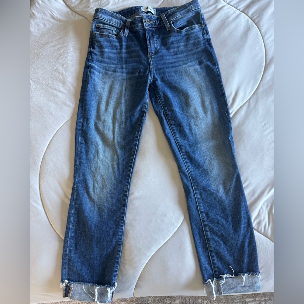 Paige Skyline Skinny Crop, women’s size 28